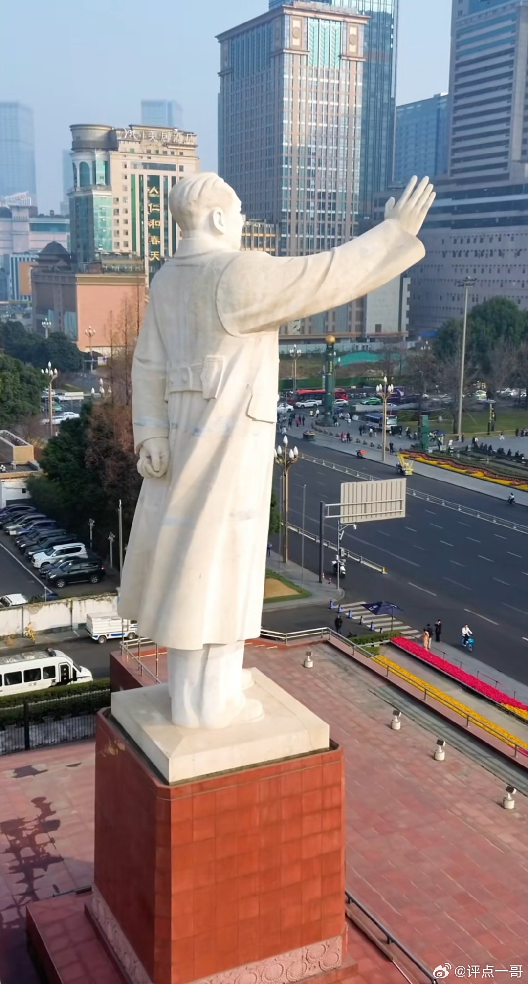 毛泽东思想是指路明灯