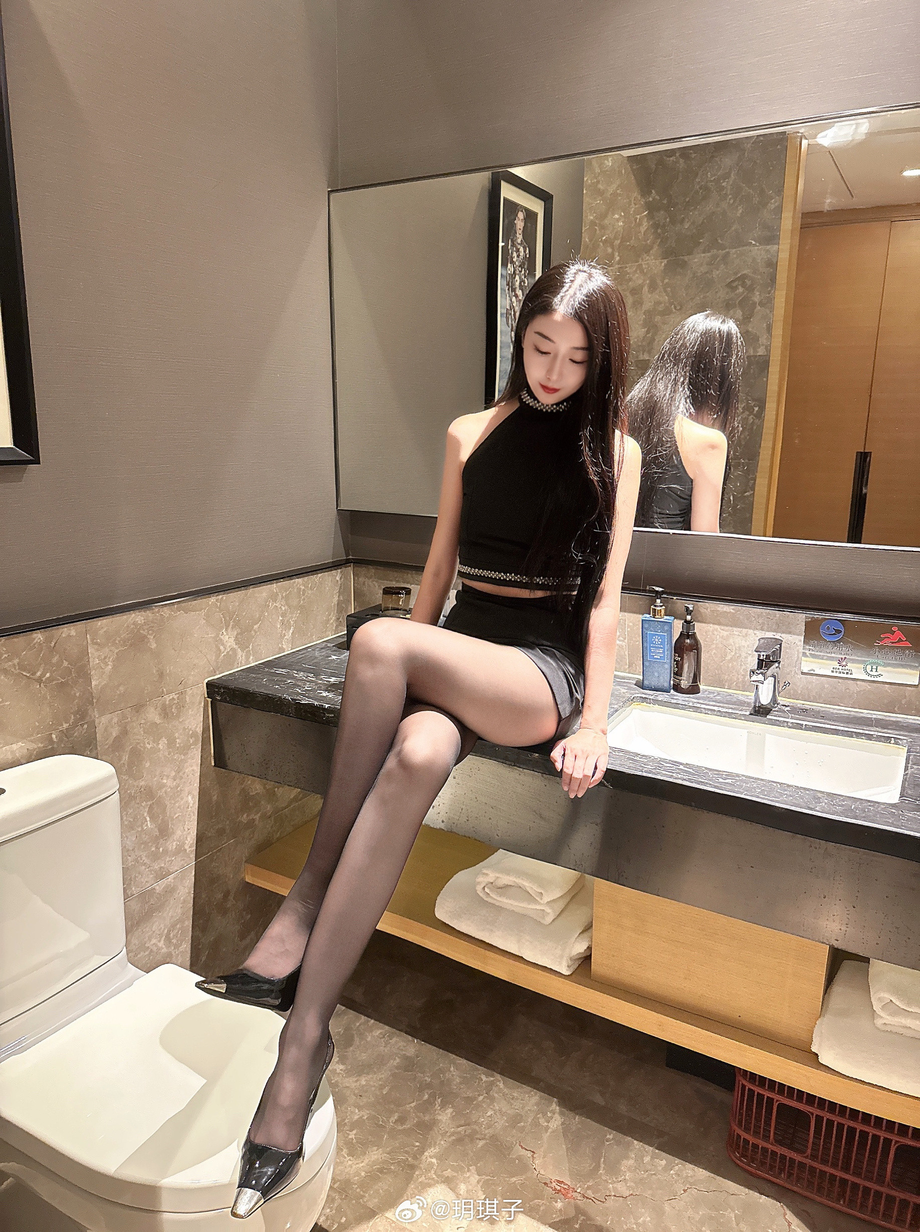 今天是御姐你们的御姐在哪里穿搭分享御姐涞觅润丝​​​