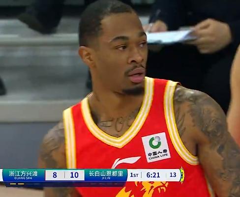 一场假球！广厦97：94吉林，塔克爆砍48分，只有塔克一人想赢球！2月7日第