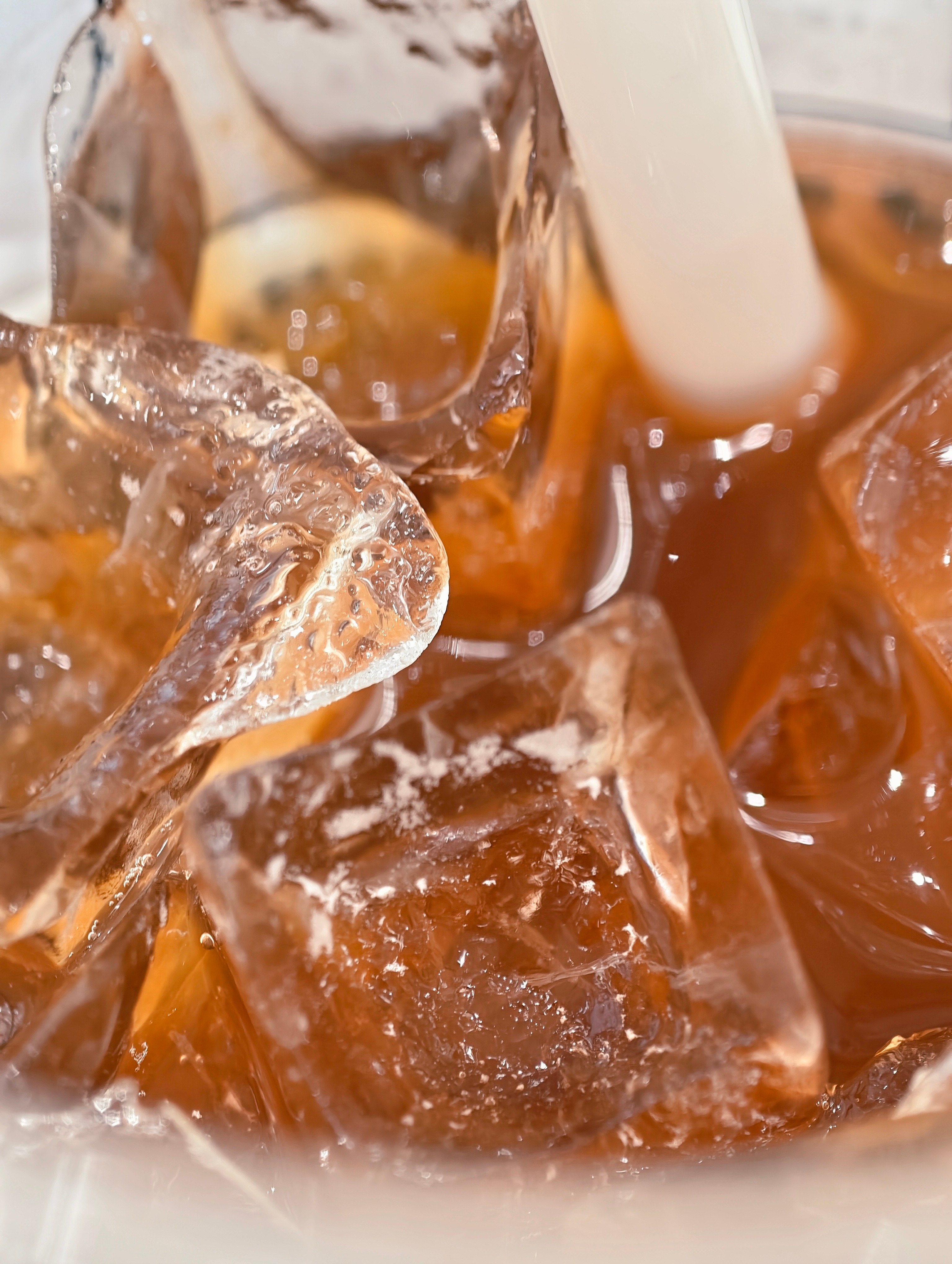 虽然公司提前放假了，但是在家带娃比上班还累。真挺不住了，在家憋的是相当的难受，五