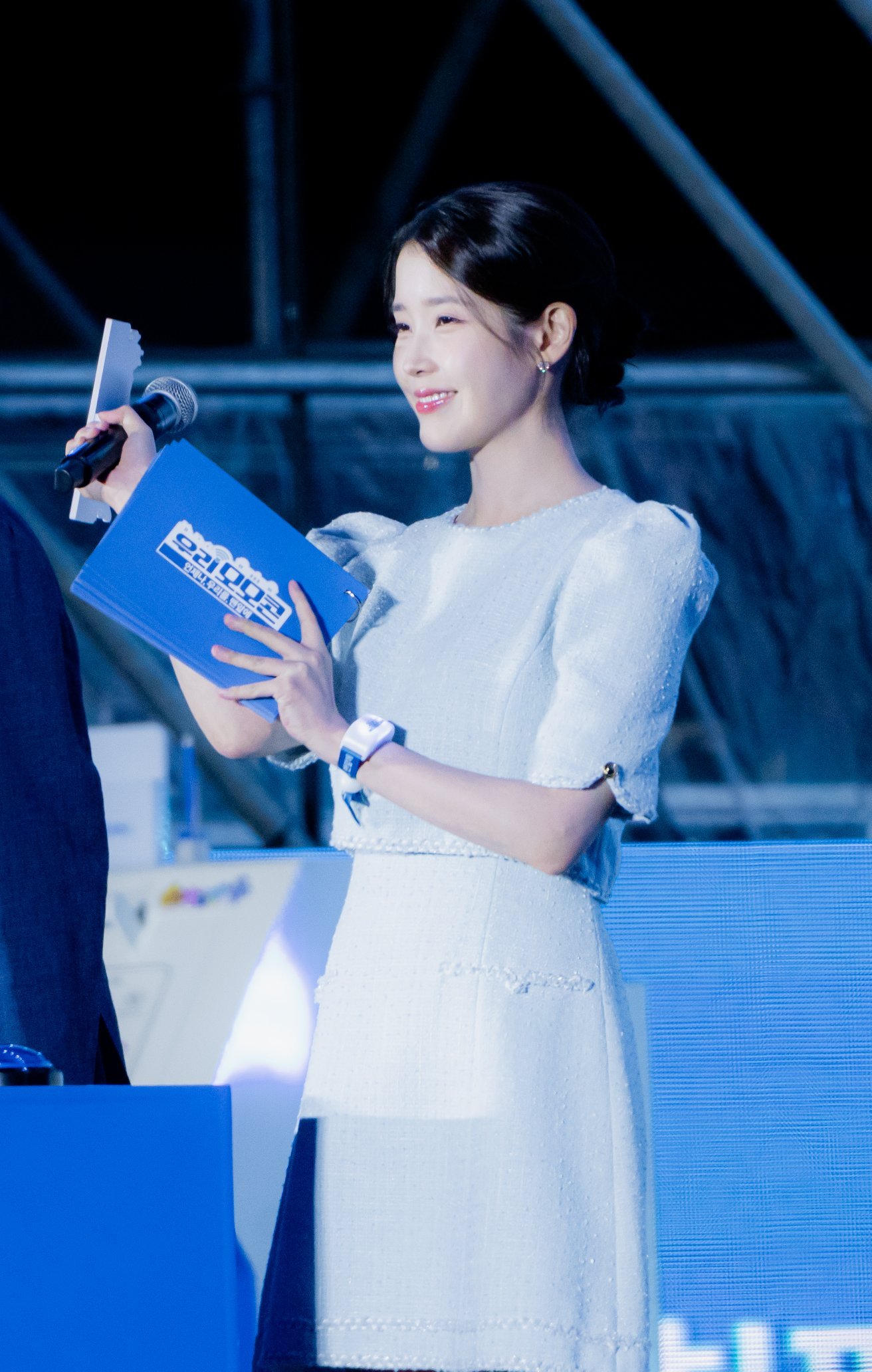 IU🌸IU出道十七周年快乐250921IU友利银行活动高清饭拍
