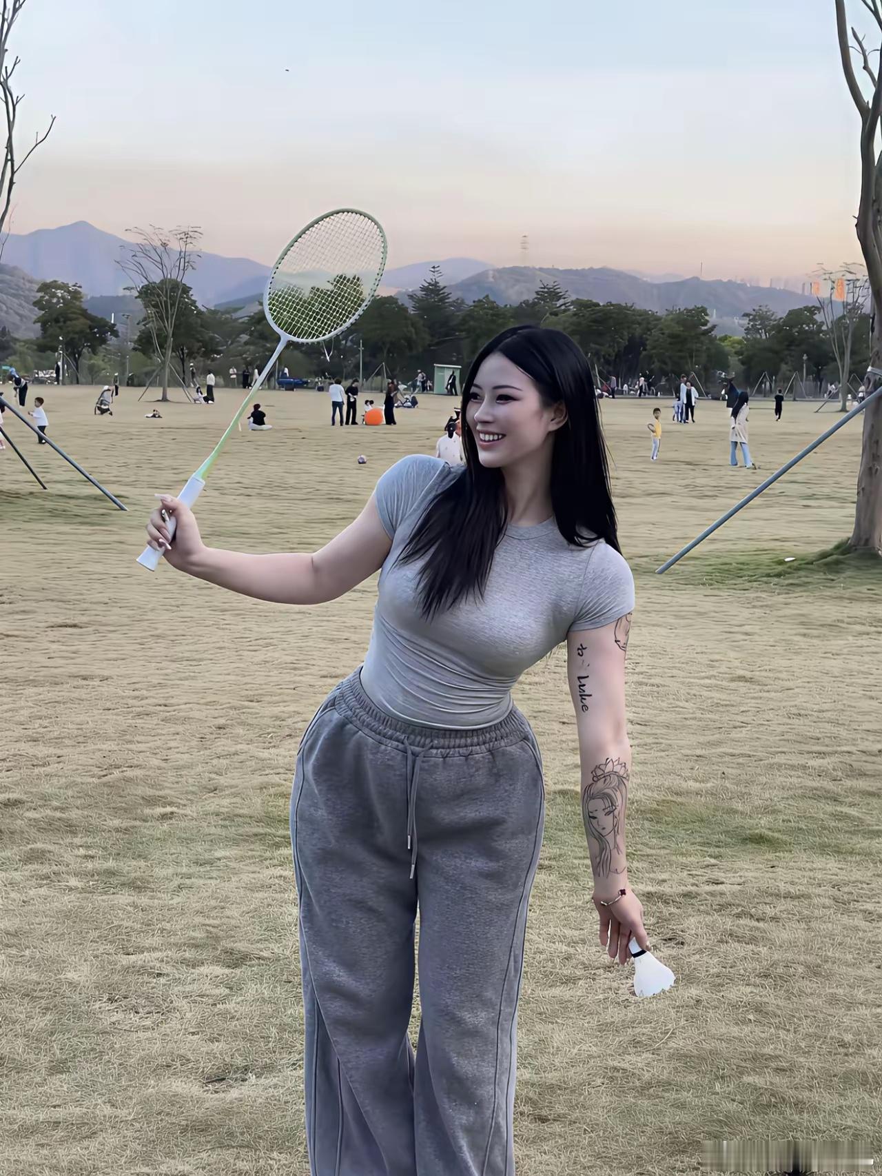 很不理解，为什么越来越多的女孩纹身？​​​