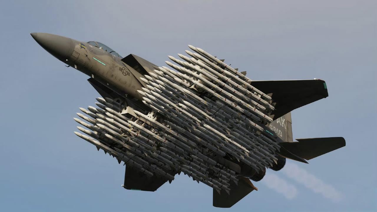 人有多大胆，地有多大产。我猜你数不过来这架F-15C战斗机，到底挂载了多少枚A