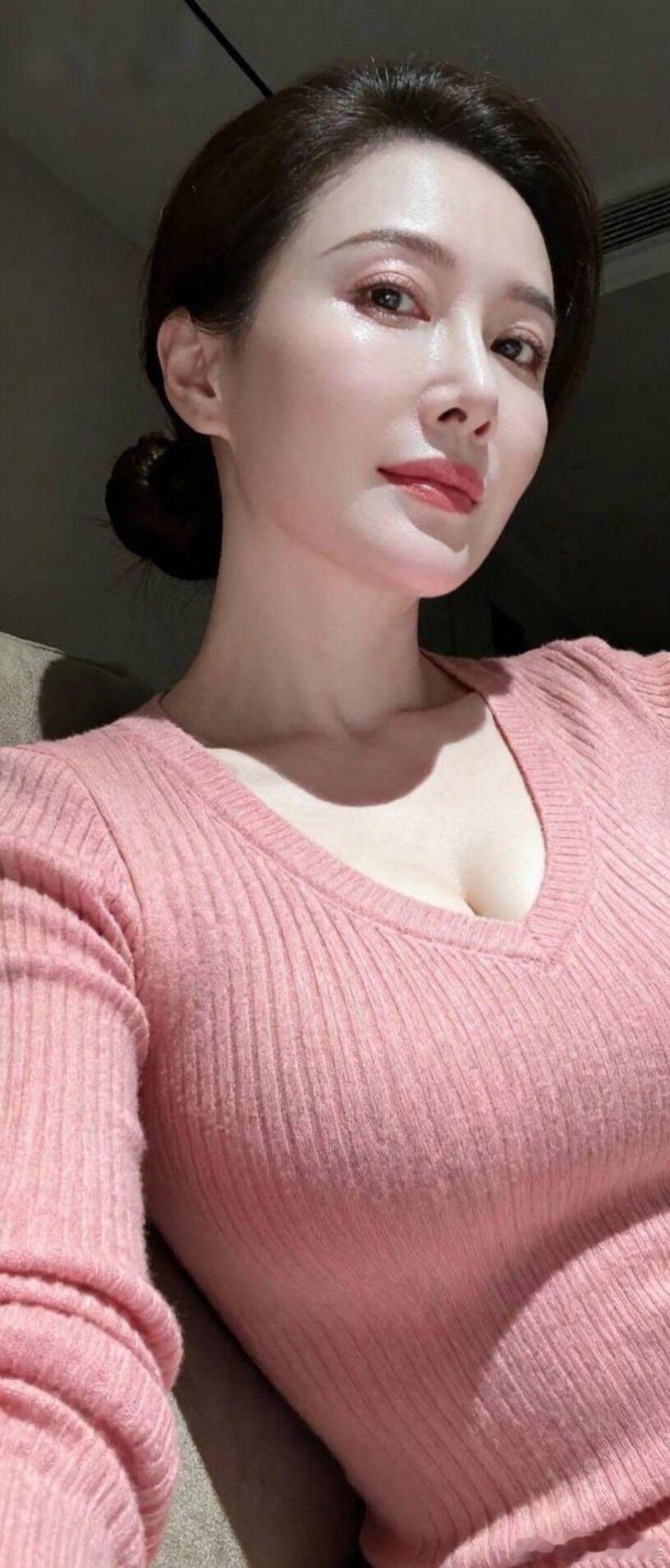 少妇超甜305风韵无限