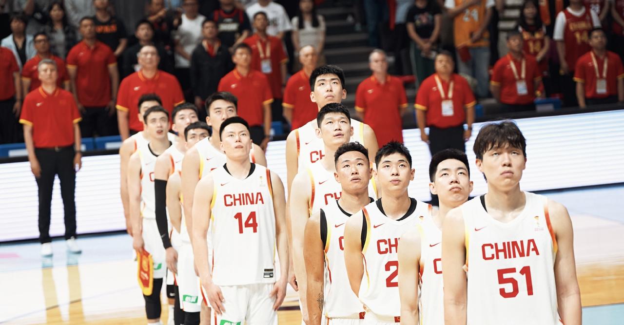 高诗岩依旧入选！中国男篮新一期23人集训大名单正式出炉，具体如下:后卫11人