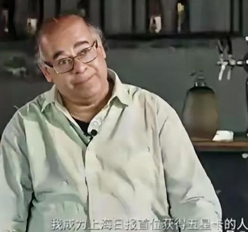 简直厚颜无耻！印度音乐家哈恩在中国待了26年，好几次申请五星卡都失败了，还公