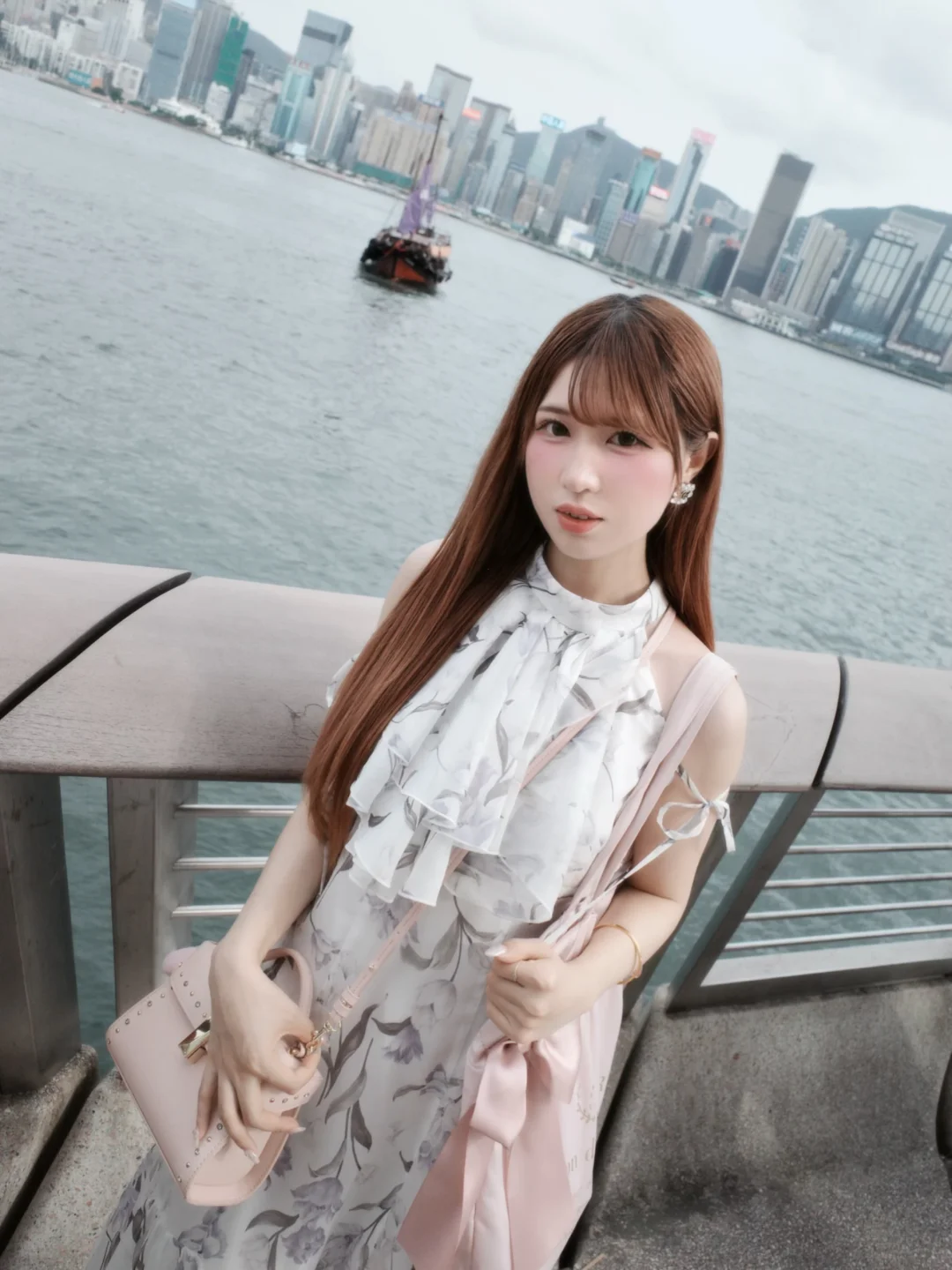 清楚系女生去香港旅游穿什么