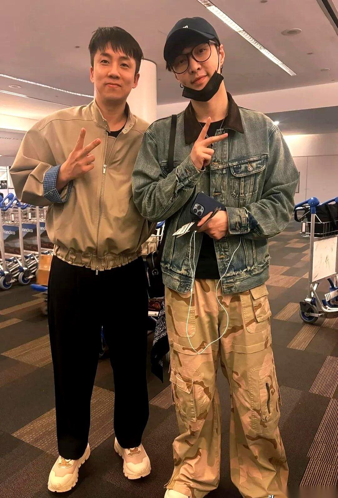 张艺兴刚在旧金山机场露面，生图就直接在社交平台上刷了屏。他这次去硅谷参加活动，