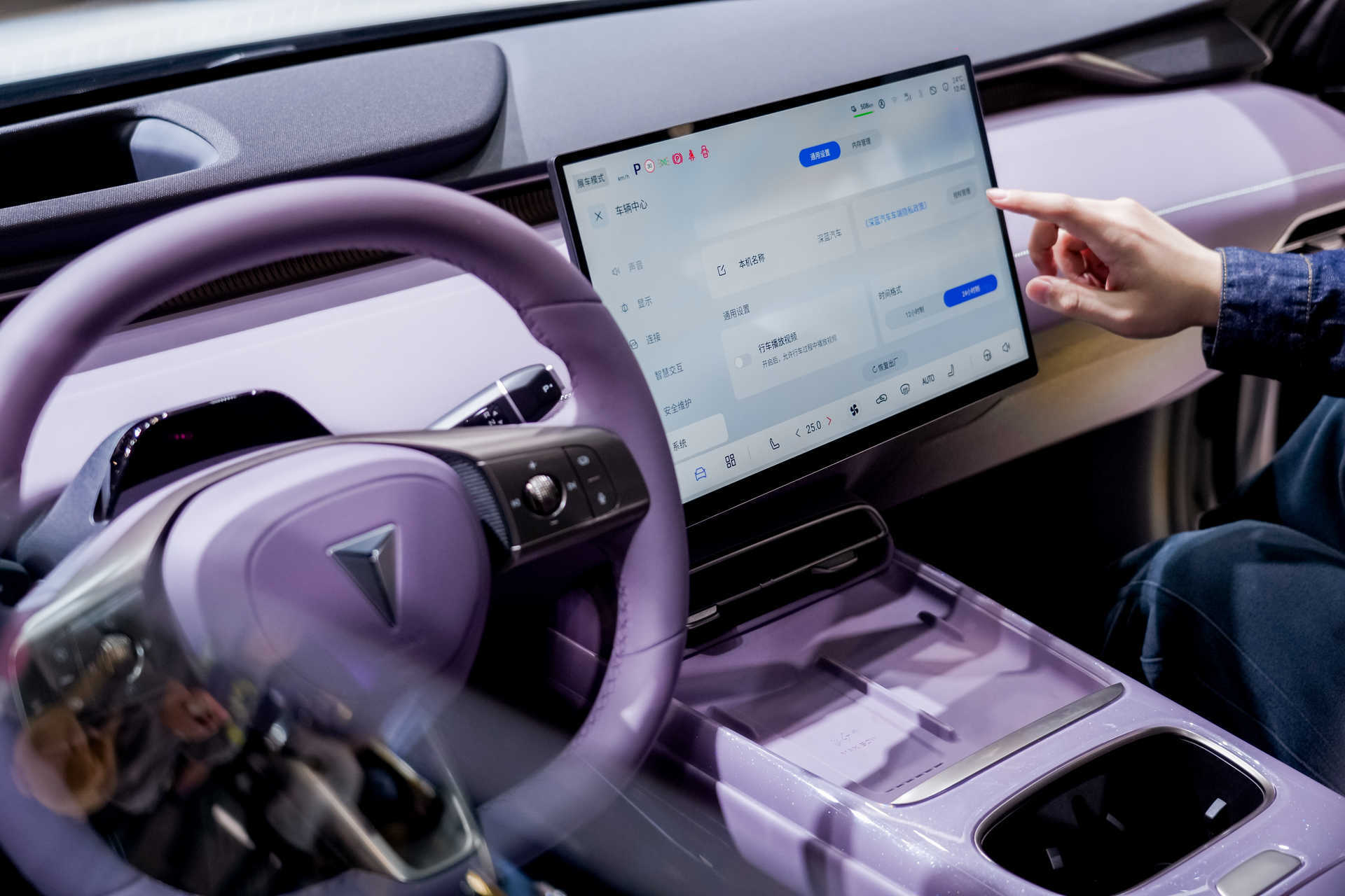 谁懂啊！深蓝L06Max版真的把纯电轿跑打下来了！限时11.89万起的价格，能