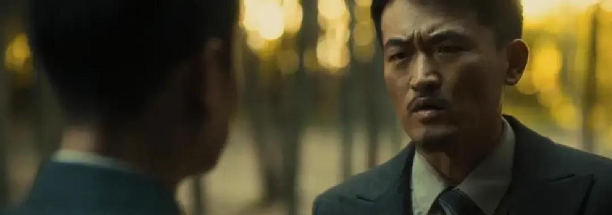 昨晚追完32集，片尾预告直接把我钉在沙发上。黄子鸣红着眼找上级，求把孟万福从七