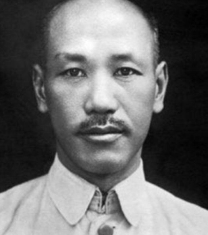 “汤恩伯屡战屡败，你让他从金门回来吧。”1949年，蒋介石对于汤恩伯的表现很失望
