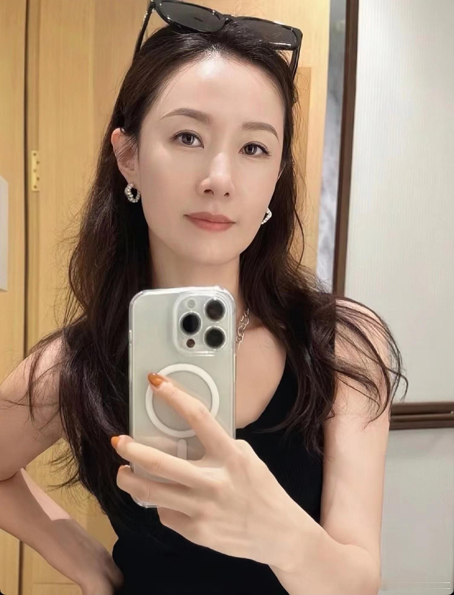 气质型美阿姨​​​