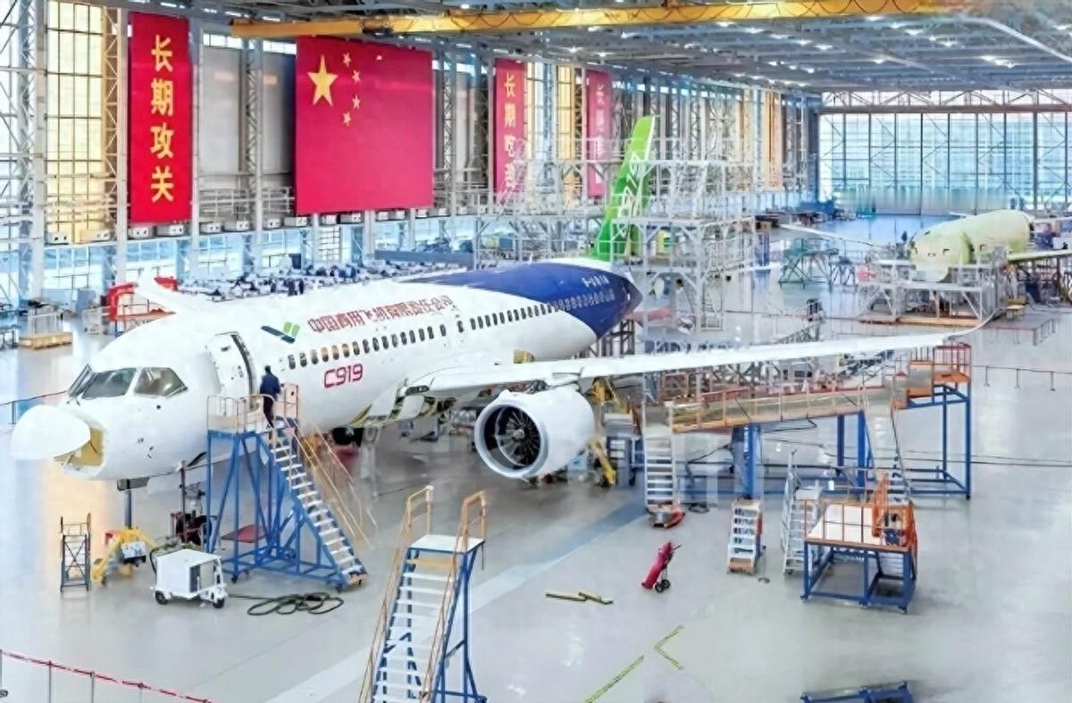 美国断供C919发动机1年后，世界才发现，中国造出了一台更好的。2025年