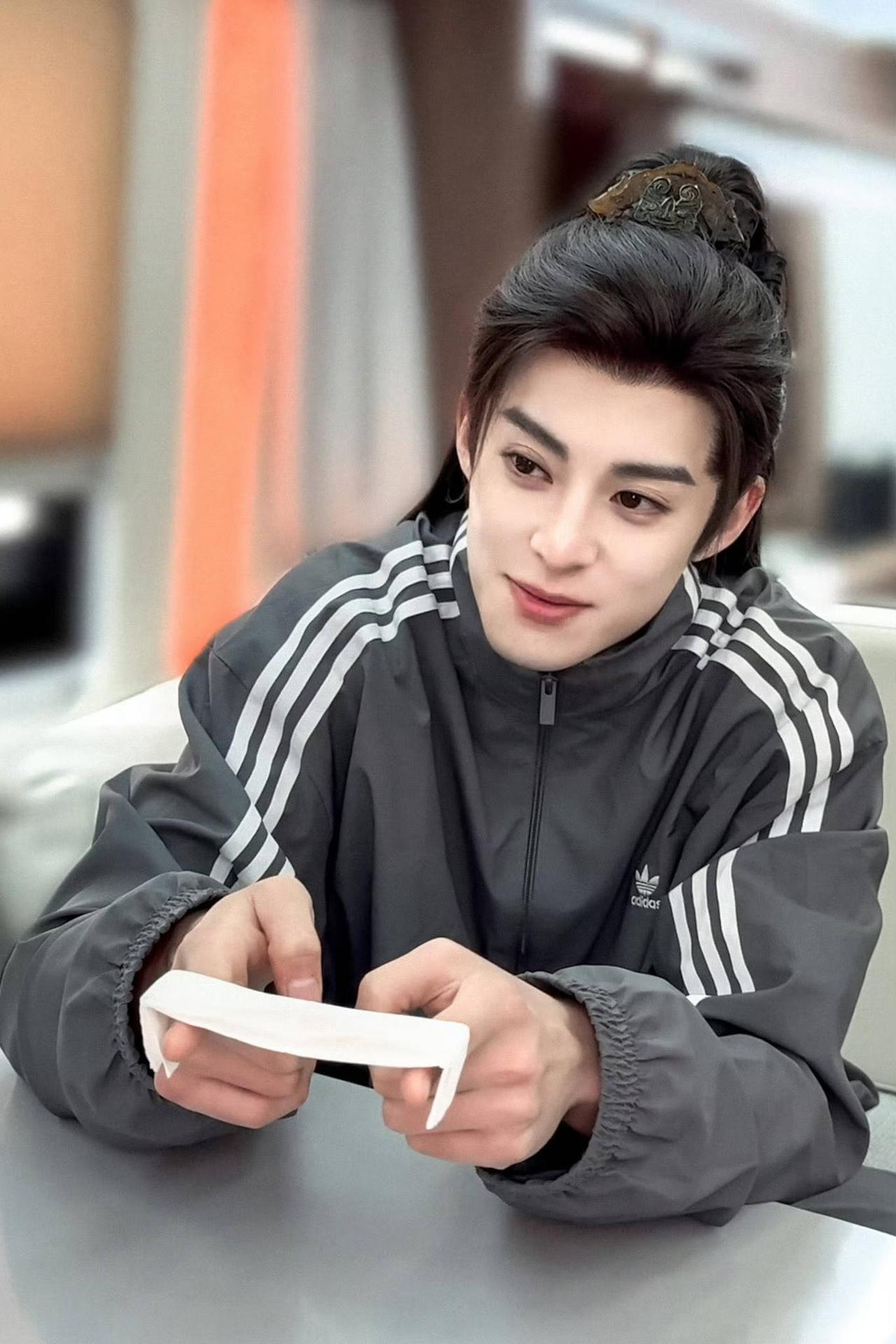 演女频剧，就美成这样。