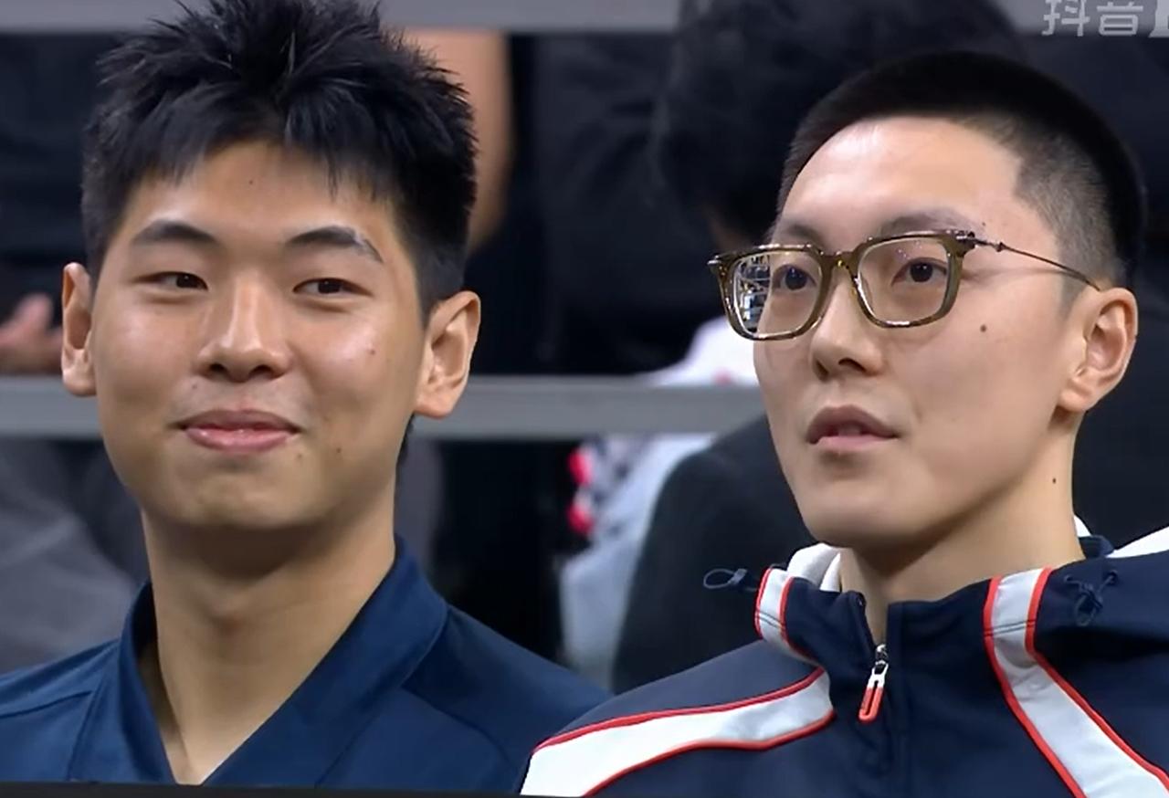 奇怪！胡明轩不打，广东队反而打得更加流畅，为何？CBA常规赛第四轮，广东队坐镇