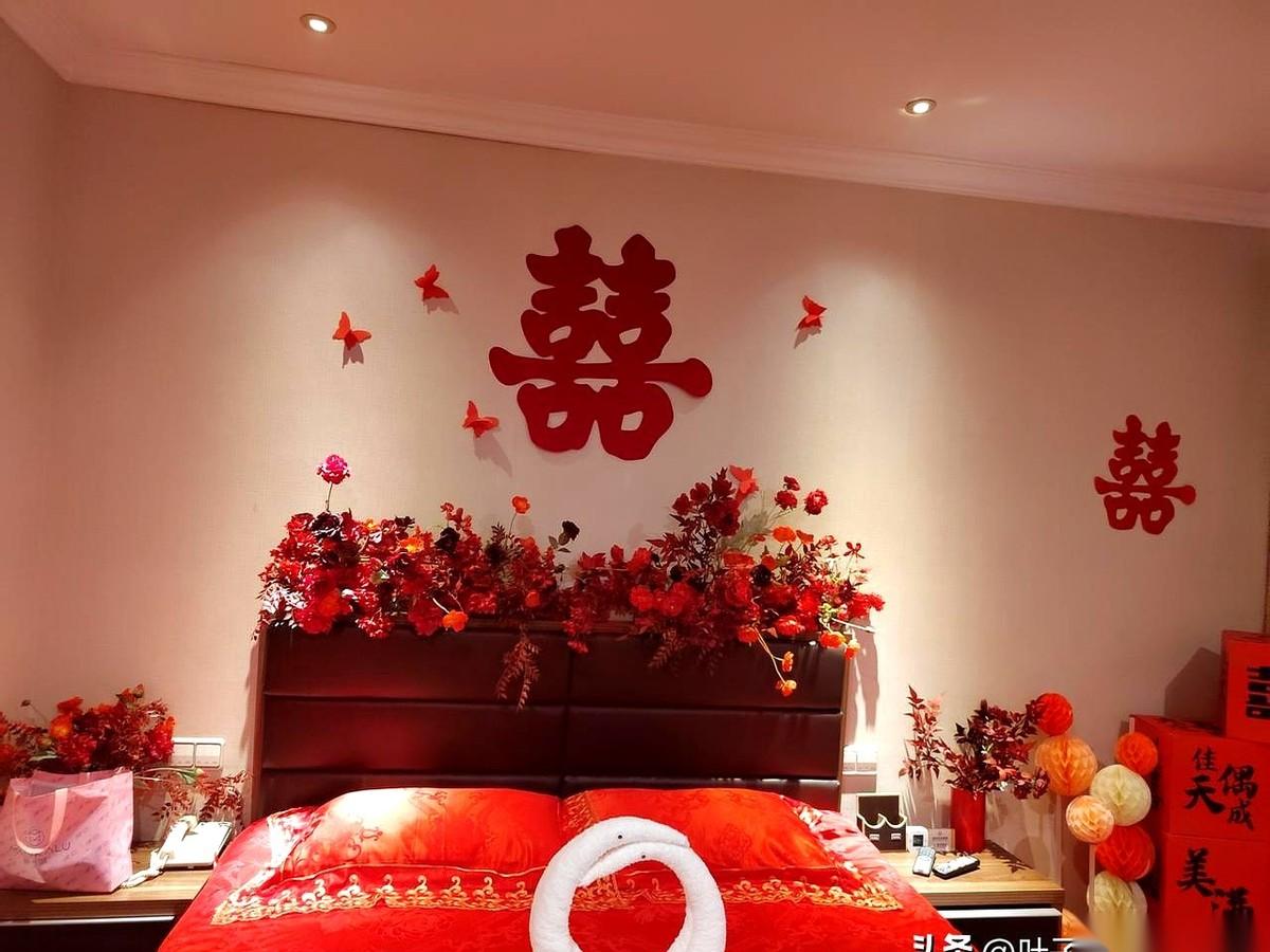 我一亲戚家，拆迁分了两套房。按理说，这条件在老家算顶配了吧？结果呢？儿子老实巴