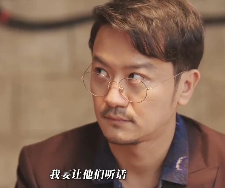 徐冬冬演女大佬压迫感不得不说徐冬冬和女大佬的适配度直接拉满，压迫感也直接拉满，