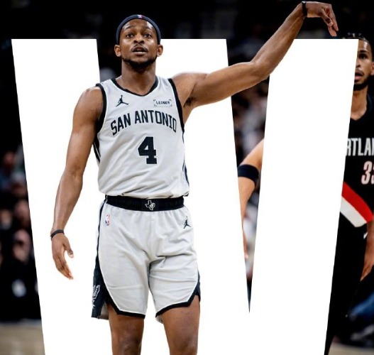 感觉福克斯挺不容易的，压力也大，心态也纠结我之前分析过，论坛多数人也同意。福