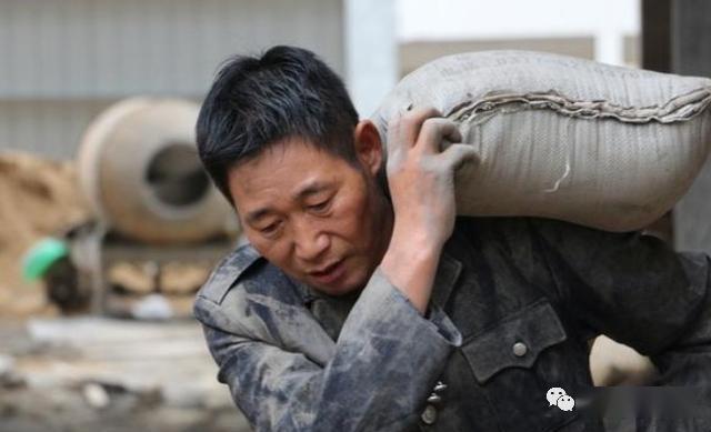 再没钱也不要干这5个工作：第一种：流水线普工。一天站12小时，重复同一个