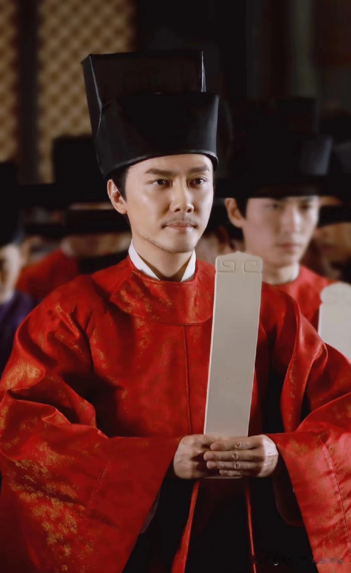 中顾廷烨为曼娘忤逆全家，却不交底产不给铺子，对明兰却倾囊相授，紧紧是因为曼娘的柔