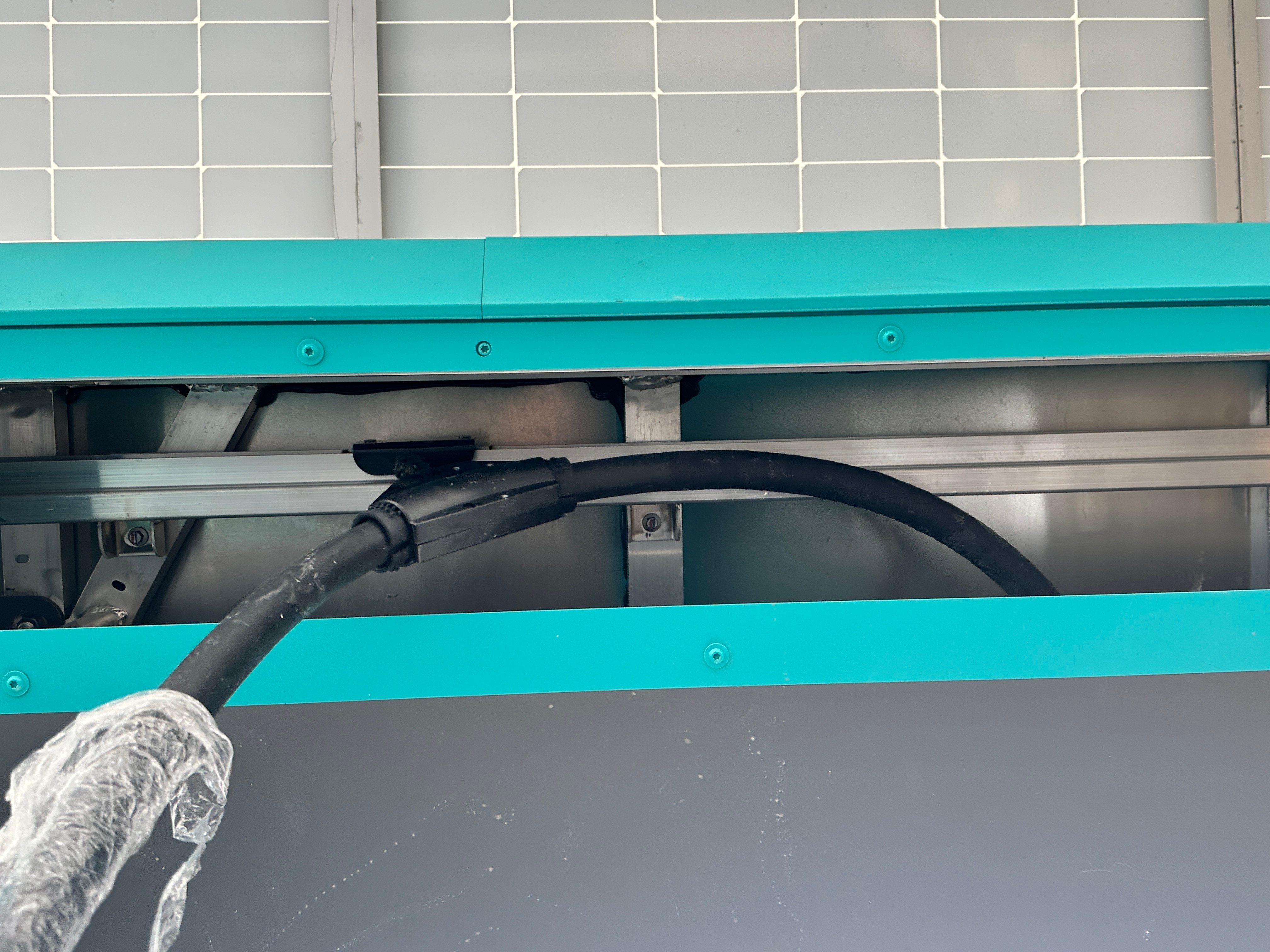 比亚迪闪充桩建的真快