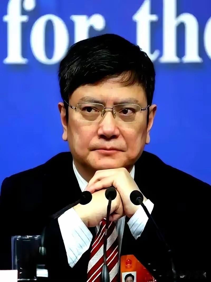 今天听了郑强教授一段话，心里很不是滋味，我算是彻底搞明白了现在网上把AI吹得