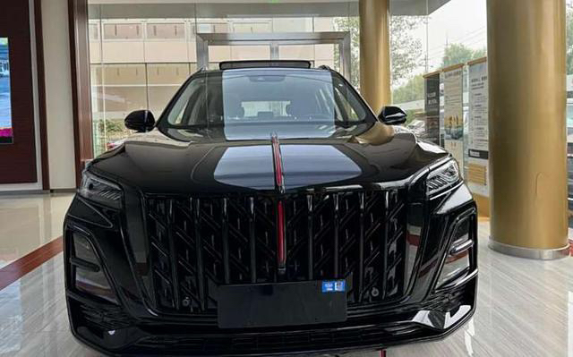 25款玄影四驱落地价探讨一下近期准备入25款玄影四驱版，配置多了一些升级，轮毂