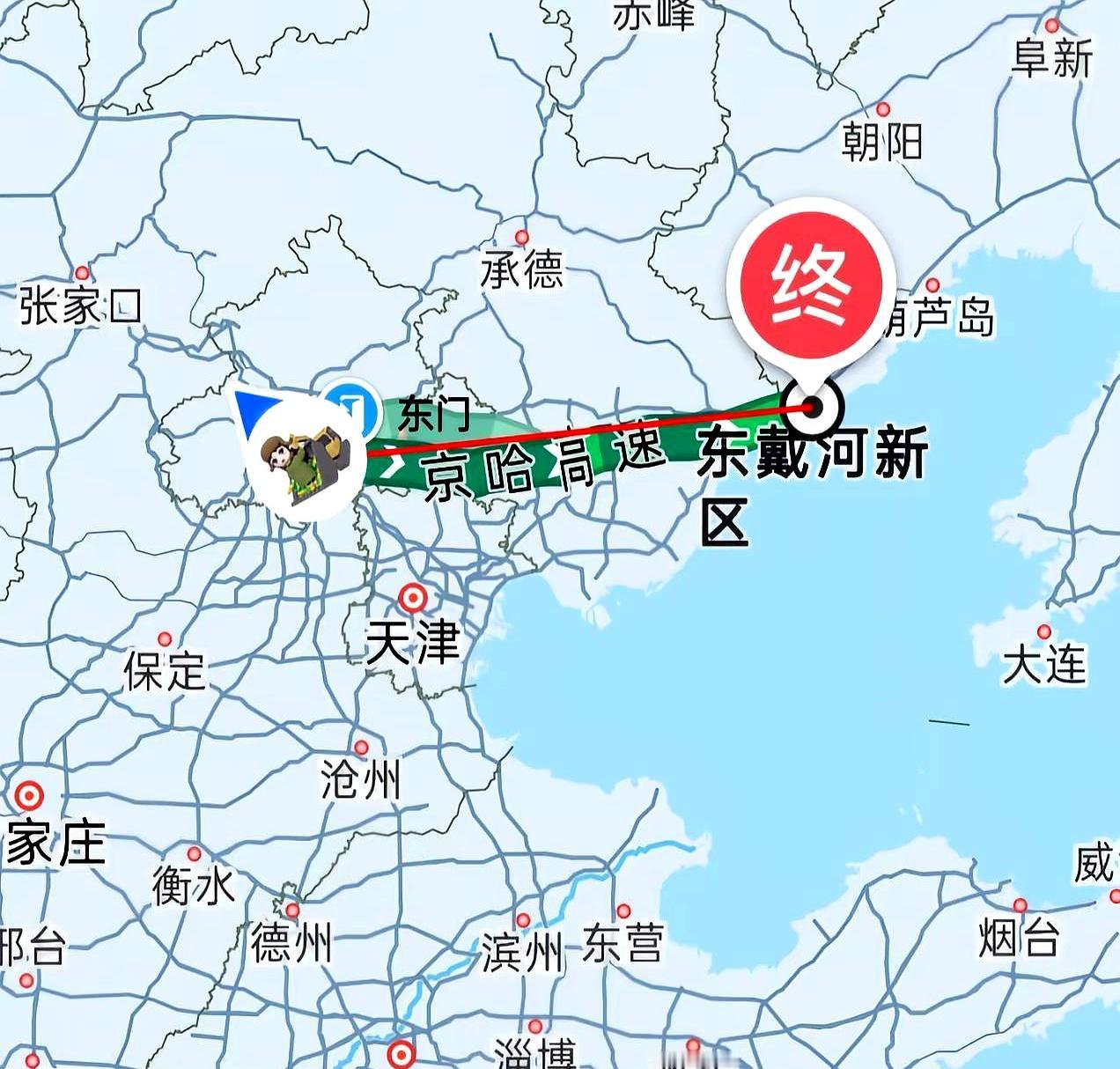 大家都说大城市千般好，可我这会儿真想连夜买张票撤退。在北京待着，每天看着这车水