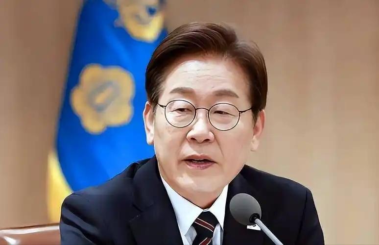红线绝不容碰！韩方为讨好台当局公然背弃一个中国原则，艺术展会沦为政治闹剧，中方多