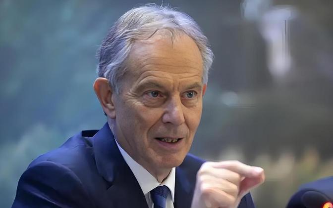 英国前首相布莱尔说，世界进入2050年时，世界上会出现三个超级大国。布莱尔这个