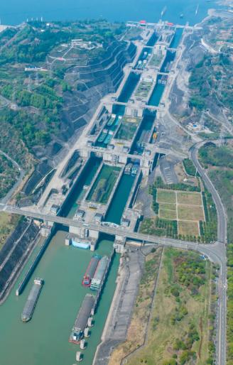 三峡大坝运行20多年，总投资接近2500亿，现在这笔钱收回来了吗？很多人都好奇。