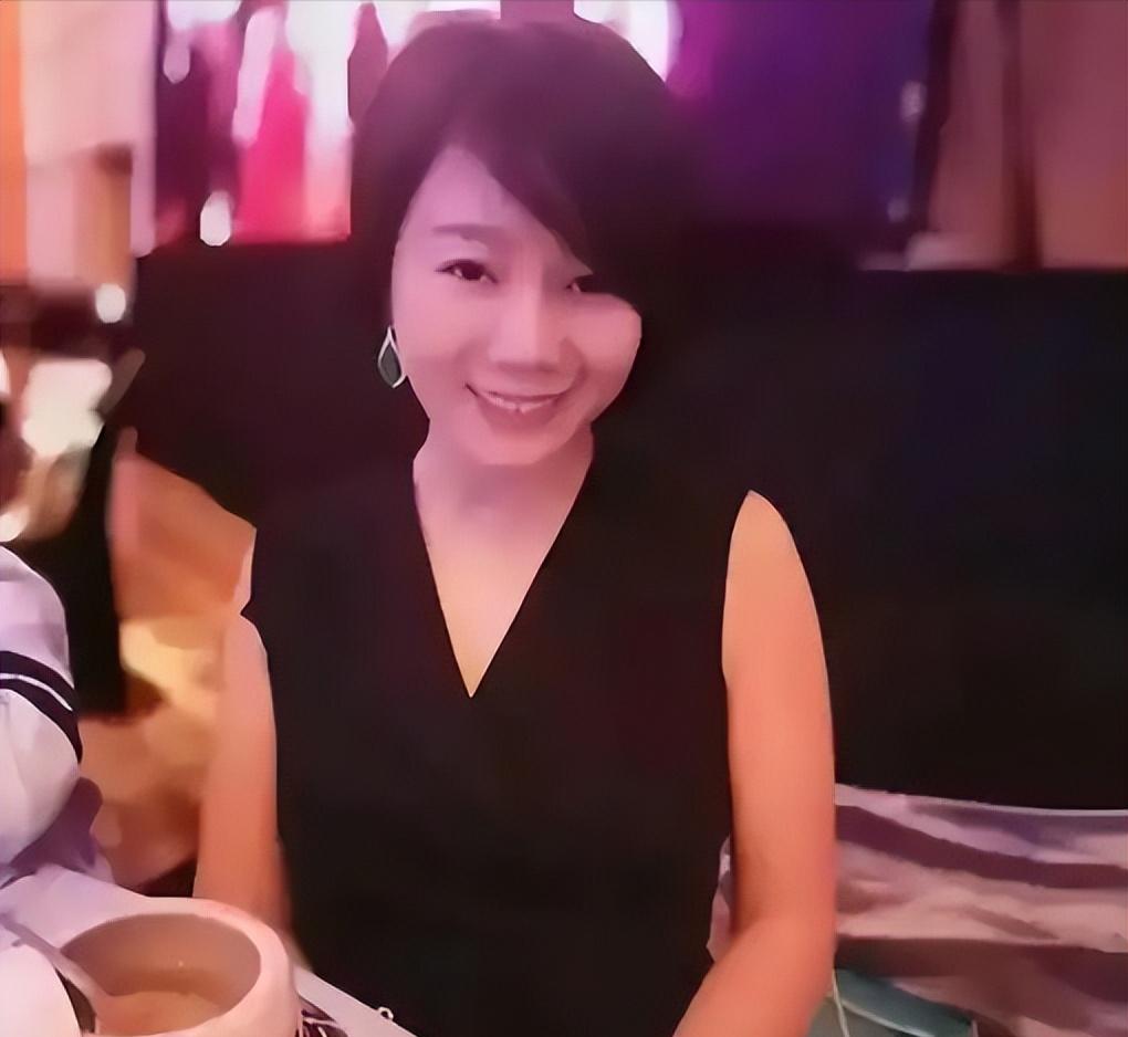1994年，四川一女子为给哥哥还债，不惜陪伴老板24年，没想到老板后来大手