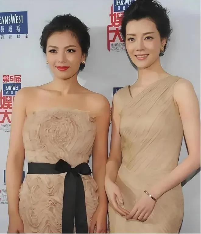 当刘涛和车晓意外“撞衫”，你觉得谁更胜一筹？谁能想到一件同色系的裸色礼服，两