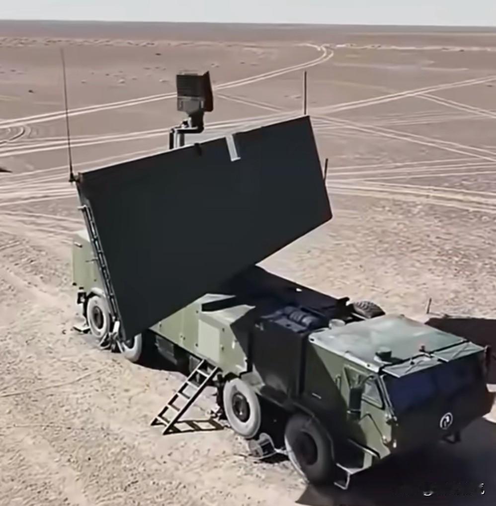 我早就说过以色列被伊朗打花了好多人还不相信，在特朗普想对伊朗采取军事行动的时候内