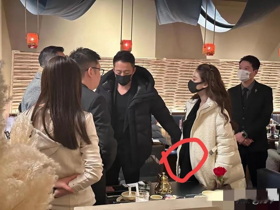 汪家的日子总算是过稳了！马筱梅跟随汪小菲去了石家庄麻六记店，孕后期的肚子果然是