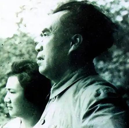 1983年9月24日，朱老总的孙子朱国华在天津被执行死刑，行刑那天，朱家没有一个