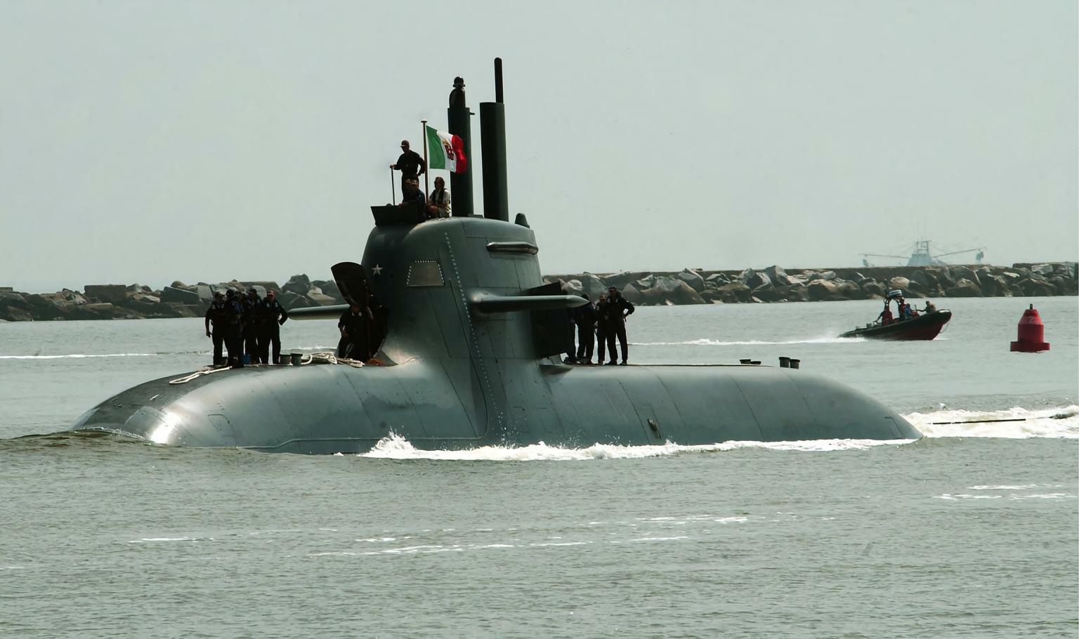 每天认识一件兵器德国212级潜艇212级潜艇是由德国哈德威造船厂设计的柴电动力