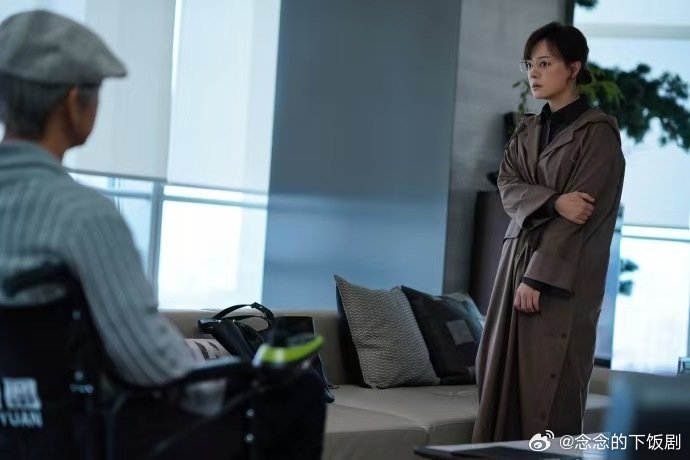 孙俪两分钟切换三种情绪孙俪2分钟切换3种情绪孙俪这段拦车戏太绝了，2分钟三种情绪