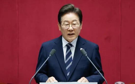 韩国总统李在明：如果没有与中国断绝关系就说我“亲华”的话，那么我必须“亲华”。