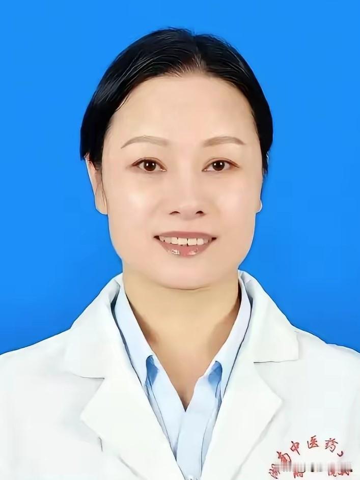 查不完，根本查不完。4月22日举报人陈女士透底，医院内部已通报，叶新萍相关问题