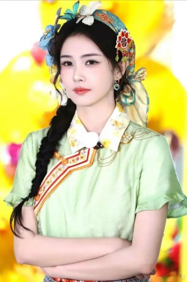 1.张艺上对于《浪姐》节目里的舞台并没有多上心，因为她对自己的“皇族”位置很有信