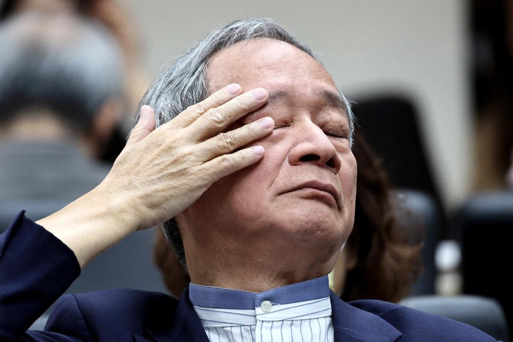 台文化首长李远为《功夫》惨赔道歉又改口罗智强用陶渊明这17字呛爆台文化首长