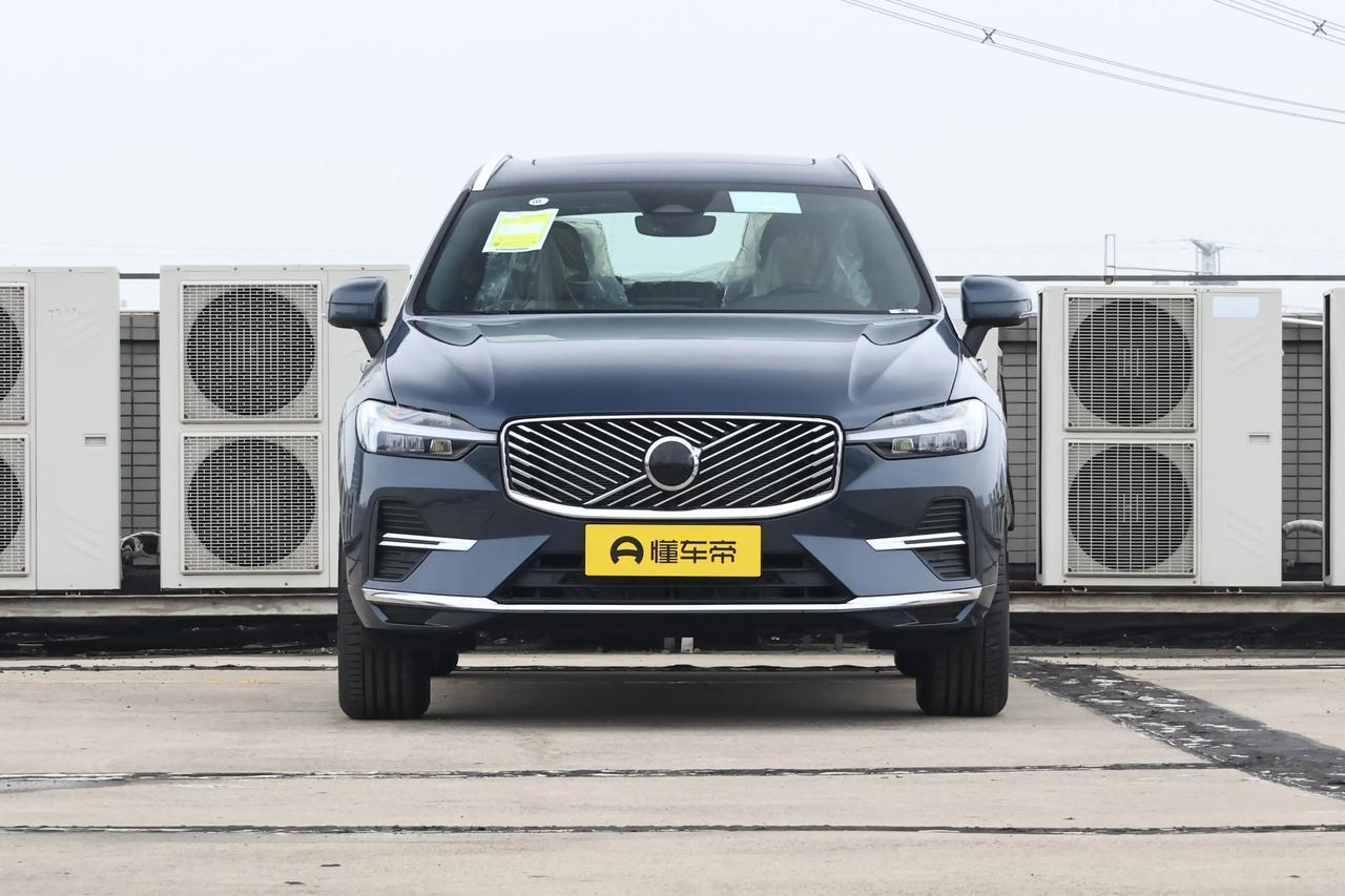 85分钟狂卖5000台！沃尔沃XC70杀入30万级，BBA这次真