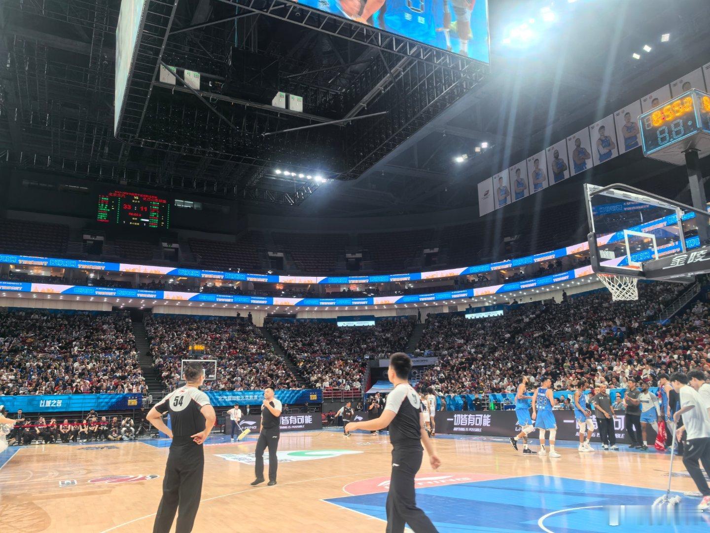 北京男篮vs吉林男篮首钢终于打出了咱们想象中那种打弱队的比赛。