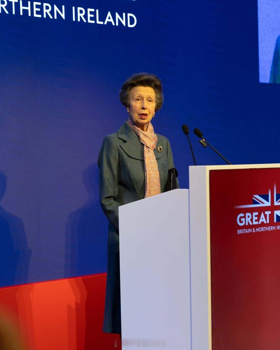 英国王室2026年2月5日，意大利冬奥会开幕在即，安妮长公主在意大利米兰参加