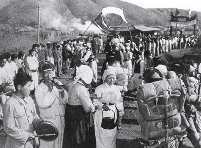 据史料记载，抗美援朝时期，中国和朝鲜双方都禁止解放军与朝鲜妇女通婚。这一举措的背