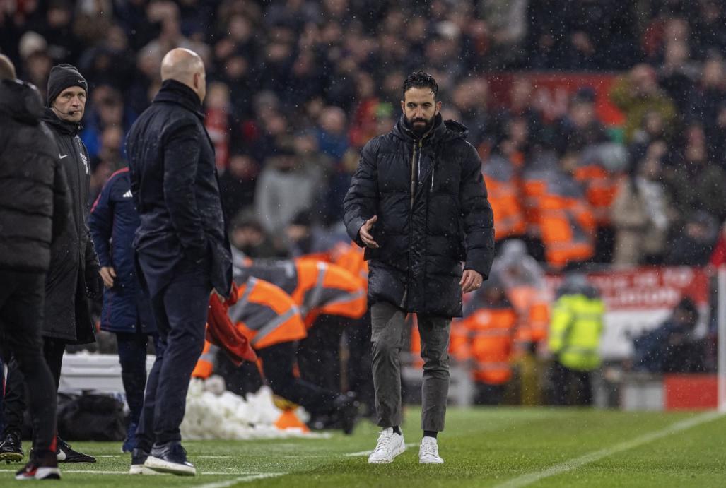 【阿莫林已经下课了】北京时间2026年1月5日，曼联官方宣布鲁本·阿莫林不再担任