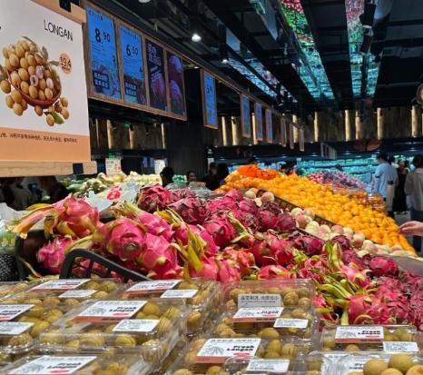 13家店干翻行业巨头!你敢信吗?一家只有13家门店的超市,账上趴着41个亿现