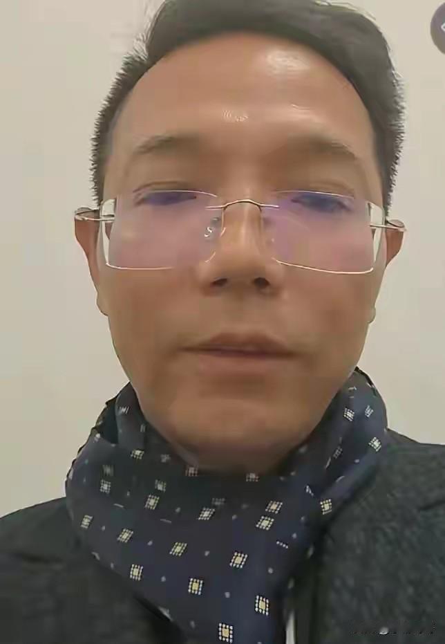 王某现在估计肠子都悔青了！她后悔的不是打了人，也不是拍了视频，而是把事情闹到