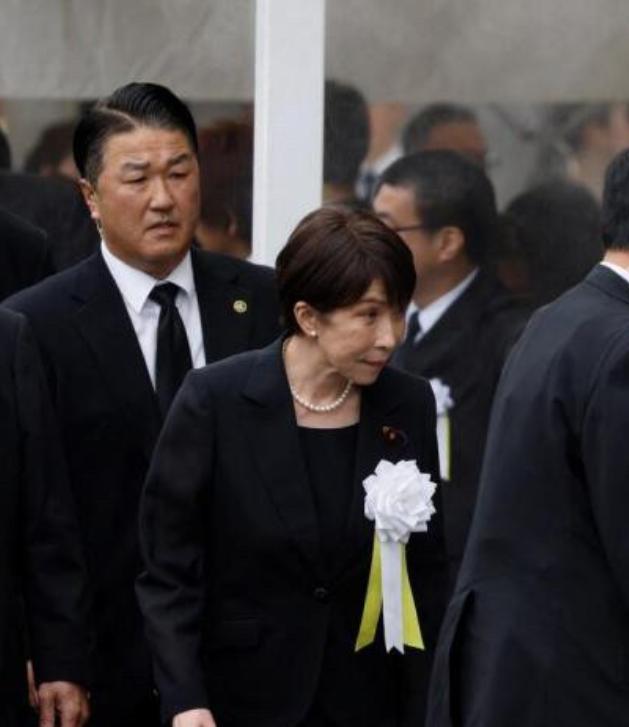8月11日，日本航空公司突然发现，飞越中国领空的成本彻底变了！每一架经过中国领空